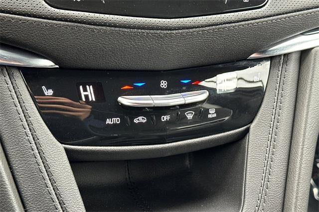Certified 2024 Cadillac XT6 Luxury image 22