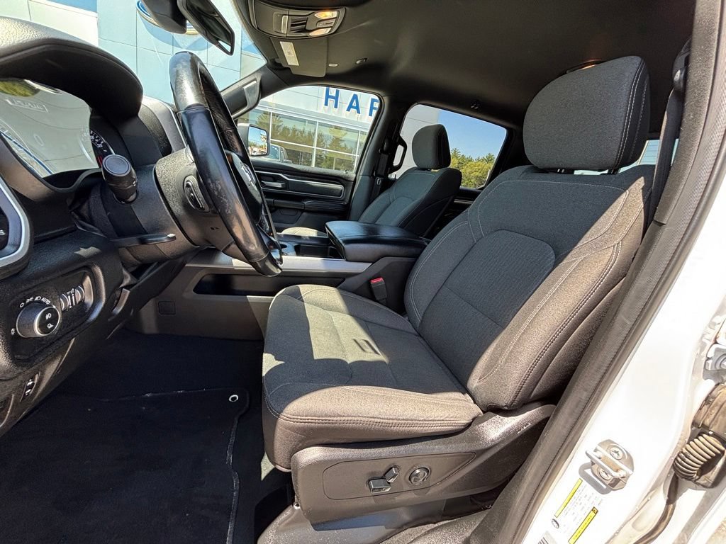 Used 2019 RAM 1500 Big Horn AWD/4WD image 12