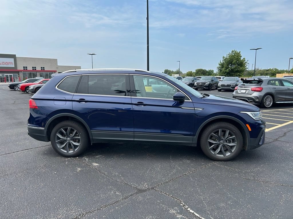 Used 2022 Volkswagen Tiguan SE AWD/4WD image 8