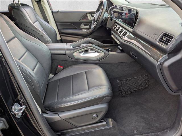Used 2020 Mercedes-Benz GLS 450 4MATIC image 25