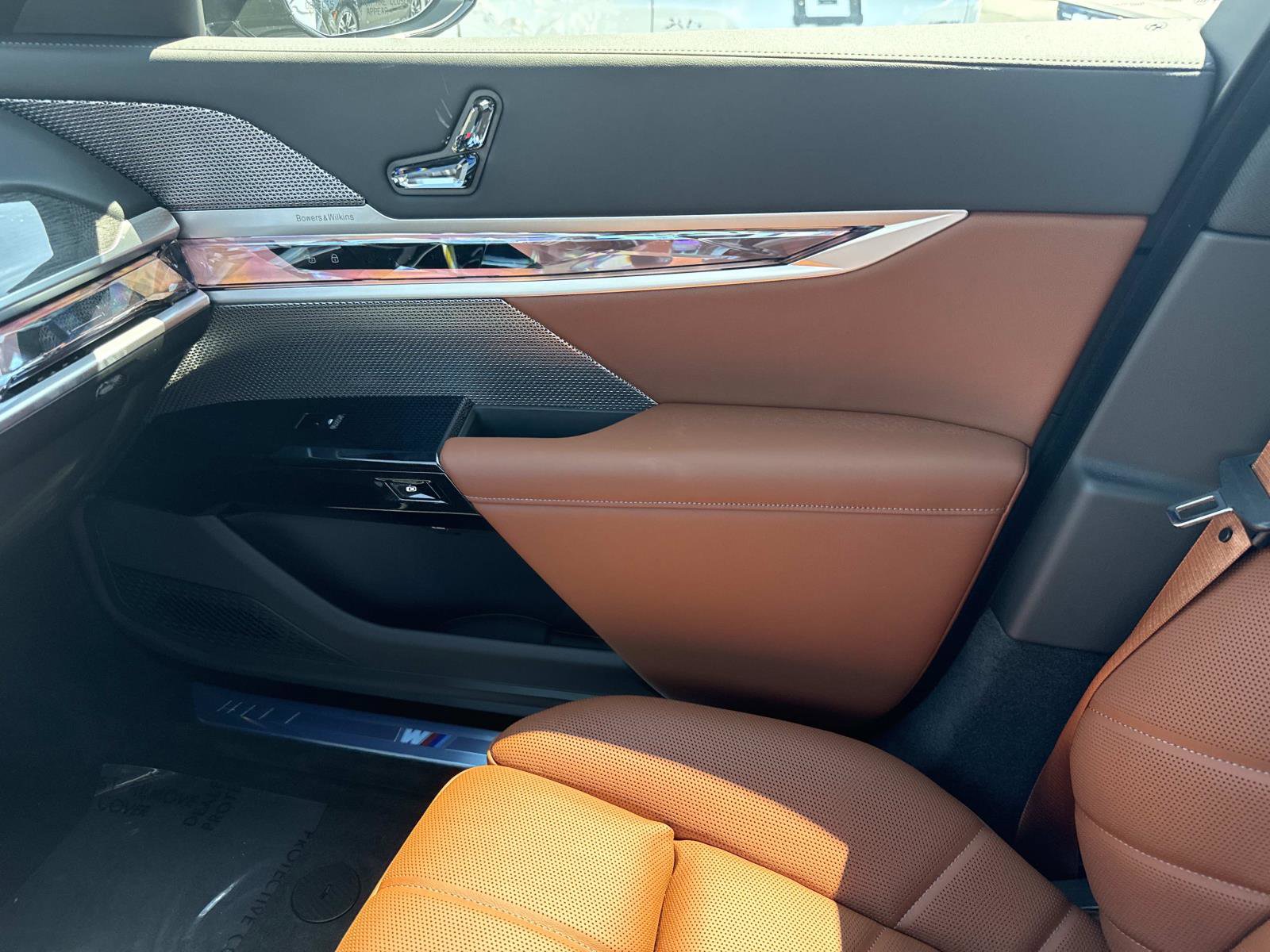 New 2026 BMW 760i xDrive w/ Luxury Rear Seating Package AWD/4WD image 23