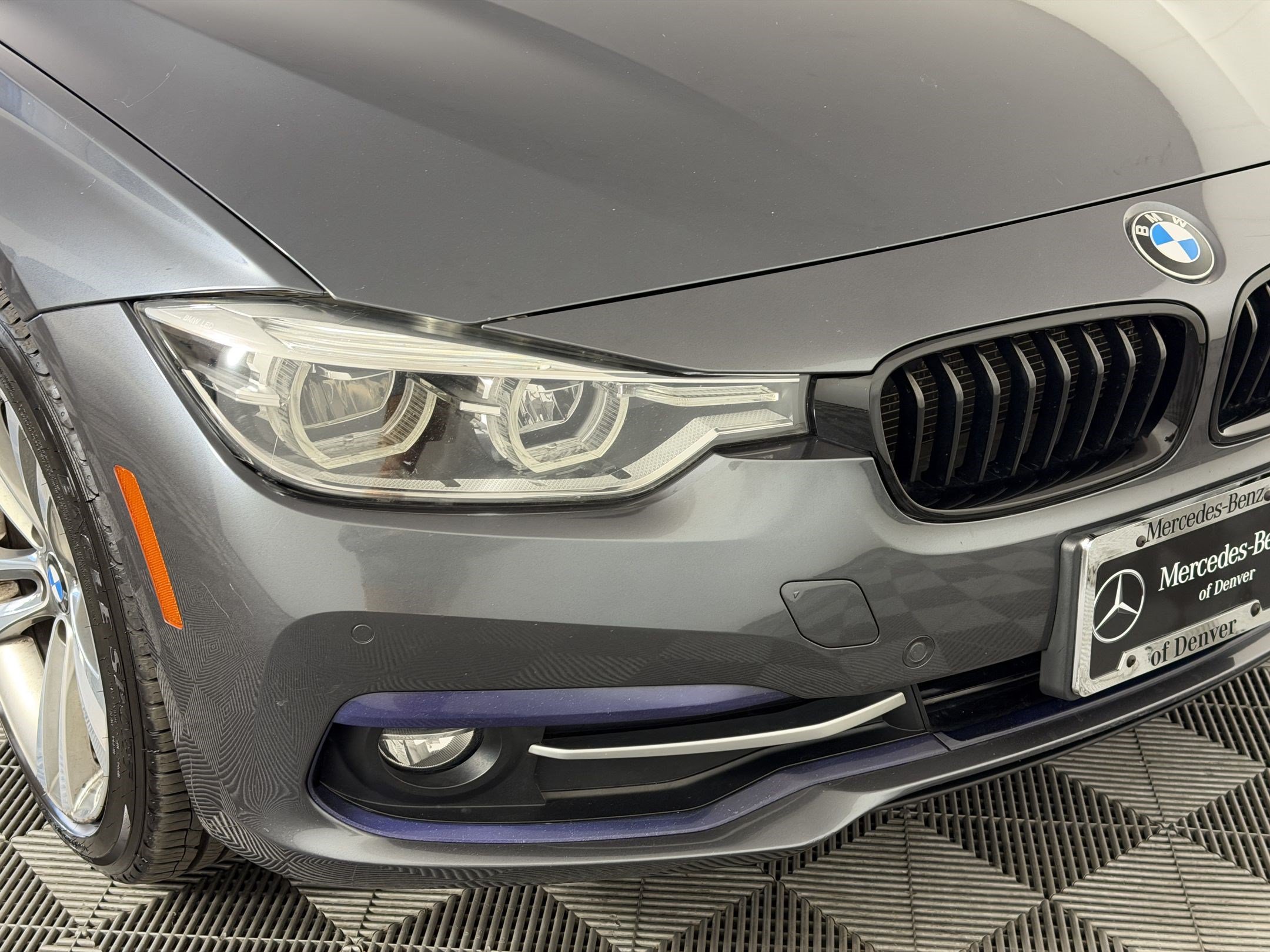 Used 2017 BMW 328d xDrive Sedan AWD/4WD image 12