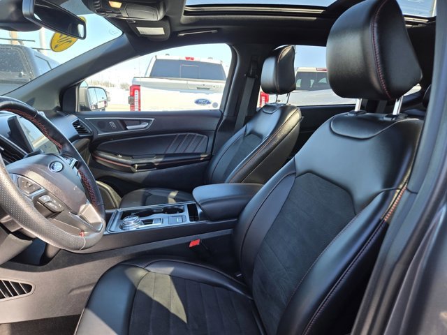 Certified 2024 Ford Edge ST-Line AWD/4WD image 28