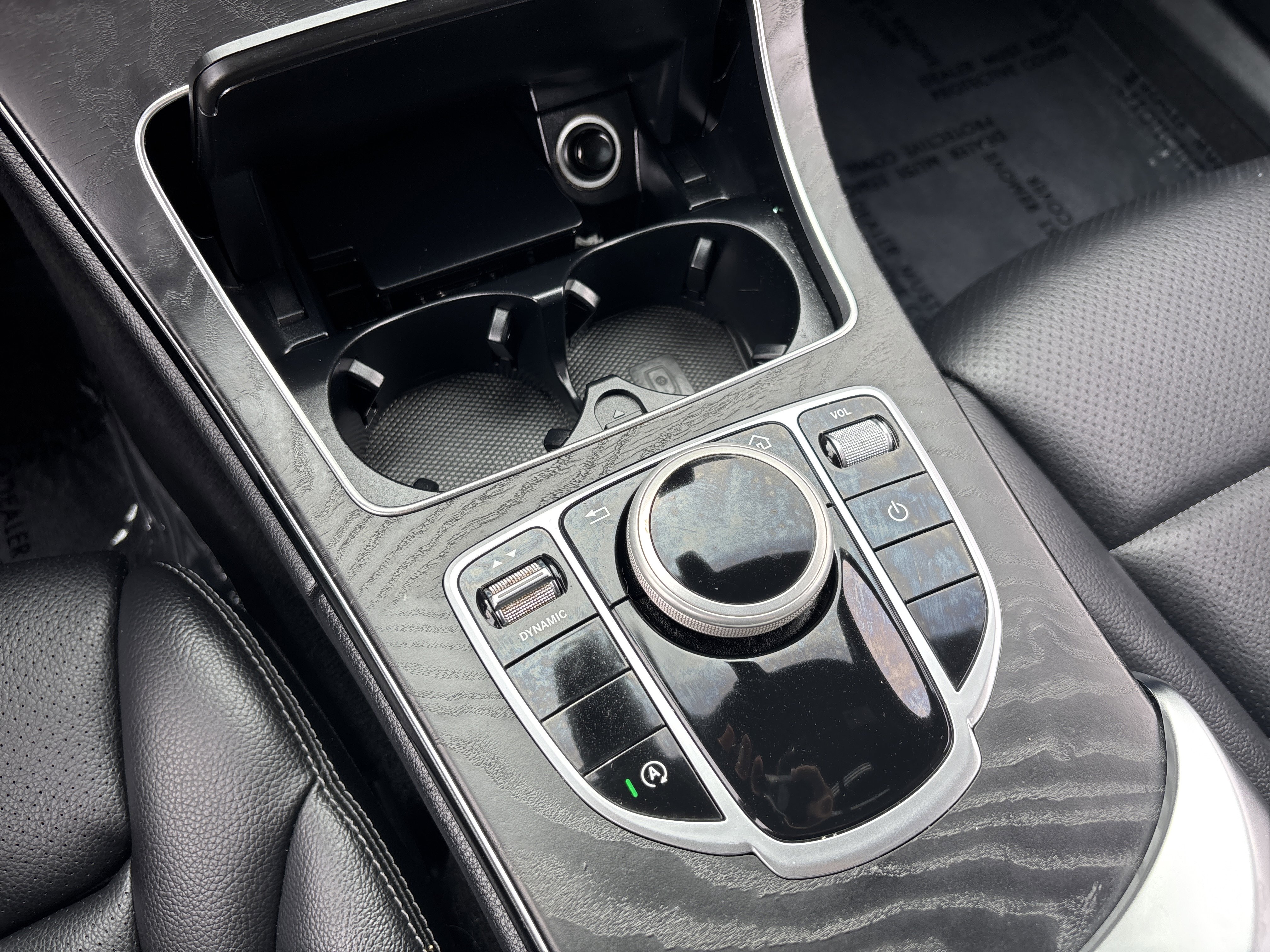 Used 2021 Mercedes-Benz C 300 Sedan image 25