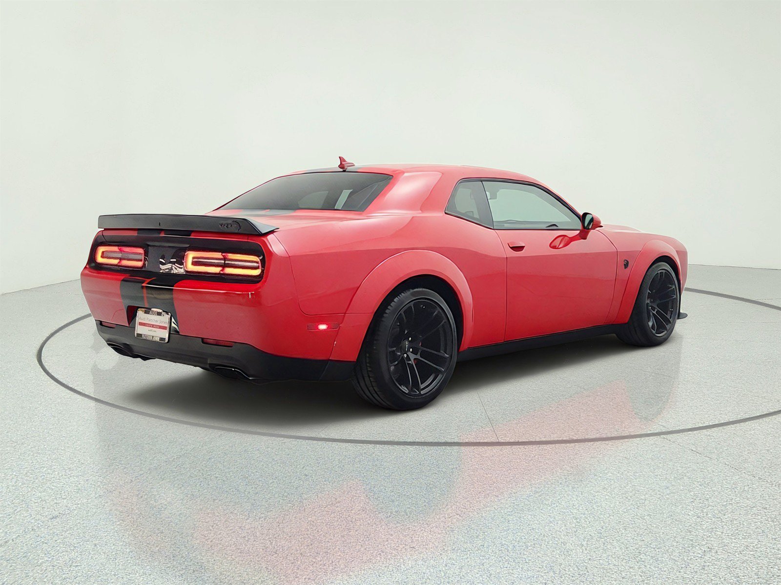 Used 2022 Dodge Challenger SRT Hellcat RWD image 5