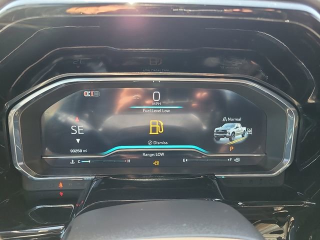 Used 2024 Chevrolet Silverado 1500 LT Trail Boss w/ Convenience Package II AWD/4WD image 18