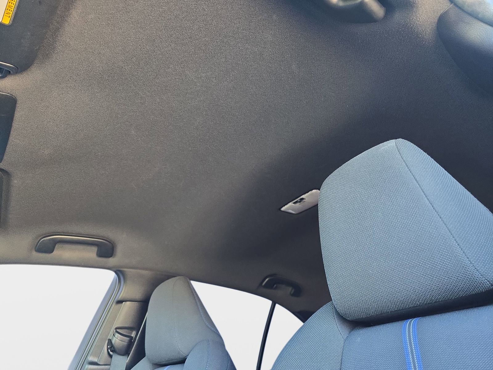 Used 2020 Toyota Corolla SE FWD image 30