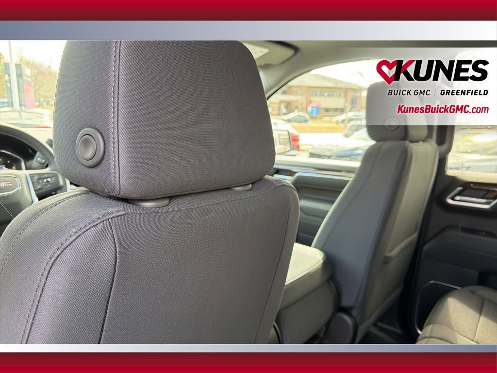 New 2026 GMC Sierra 1500 Elevation image 32