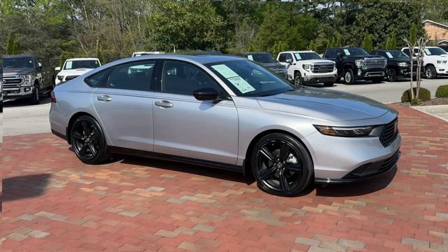 Used 2024 Honda Accord Sport image 4