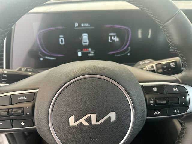 Certified 2023 Kia Sportage EX FWD image 12