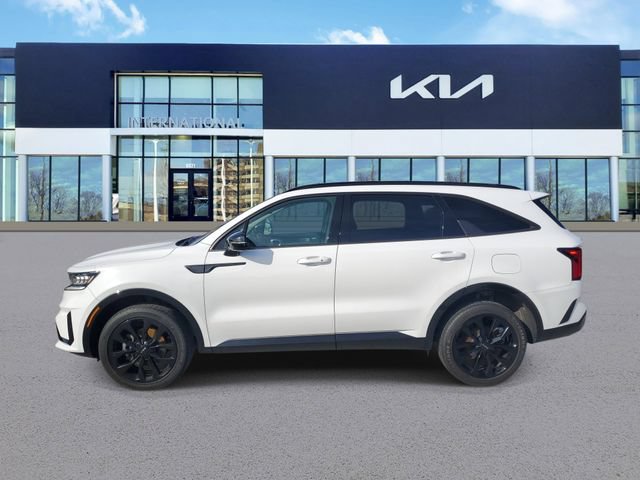 Certified 2023 Kia Sorento SX AWD/4WD image 4