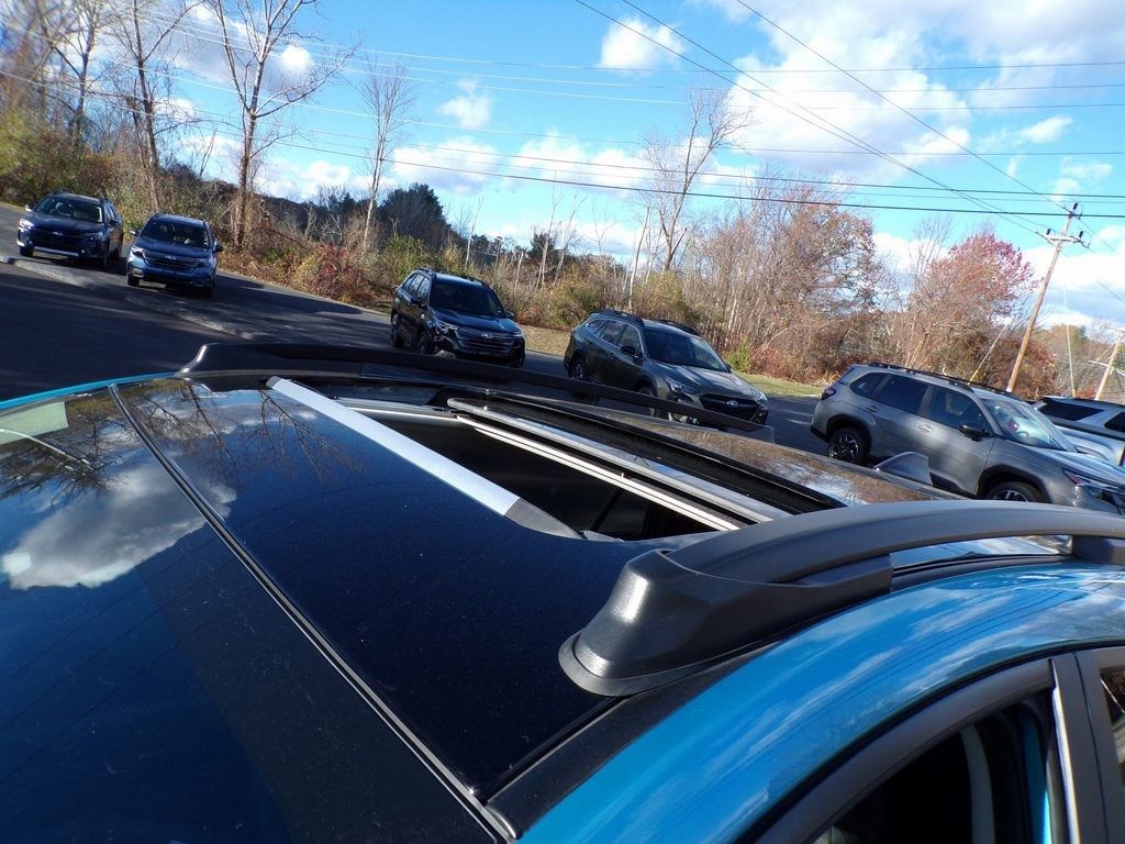 Certified 2025 Subaru Crosstrek 2.0i Premium image 3