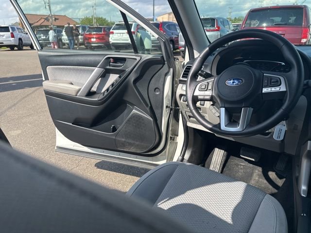 Used 2018 Subaru Forester 2.5i Premium AWD/4WD image 18