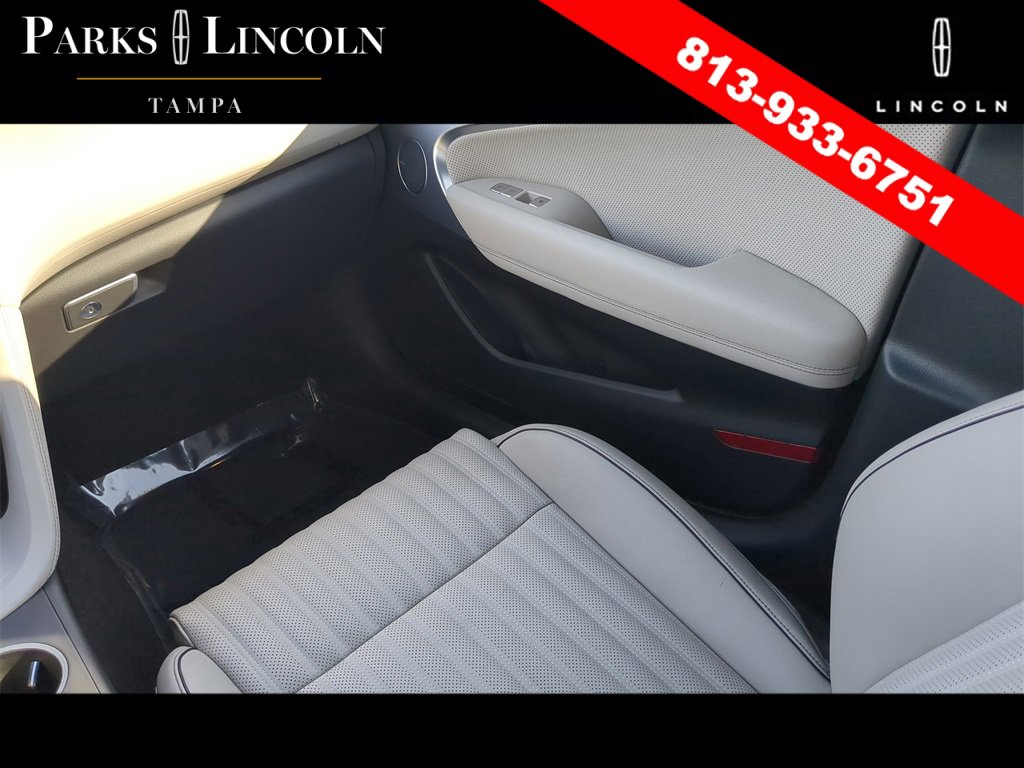 Used 2023 Genesis G70 2.0T w/ Sport Prestige Package image 14