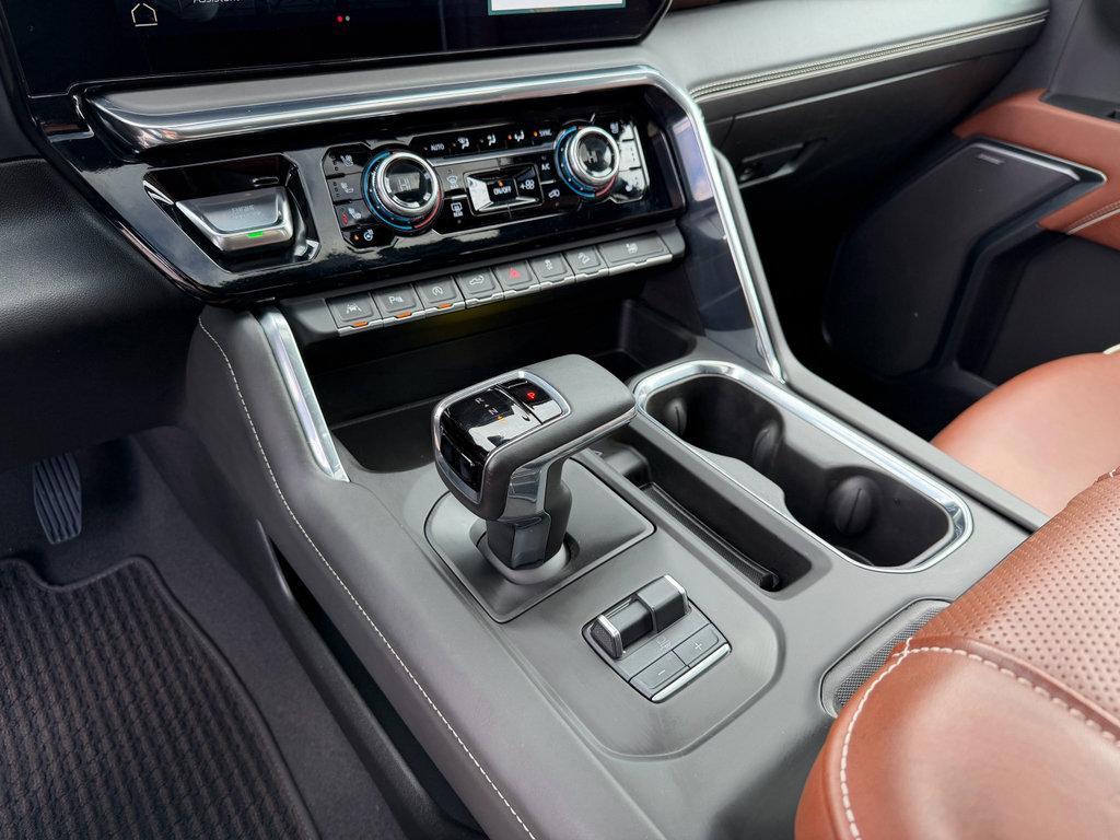 Used 2024 GMC Sierra 1500 Denali Ultimate image 28