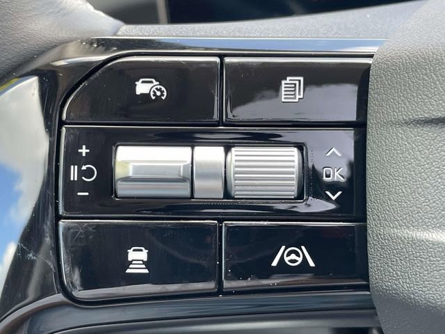 Certified 2026 Kia Sorento LX FWD image 28