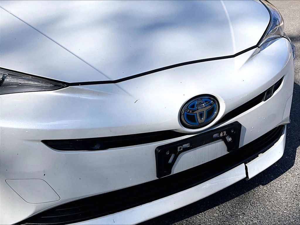 Used 2016 Toyota Prius Four Touring w/ Premium Convenience Package FWD image 26