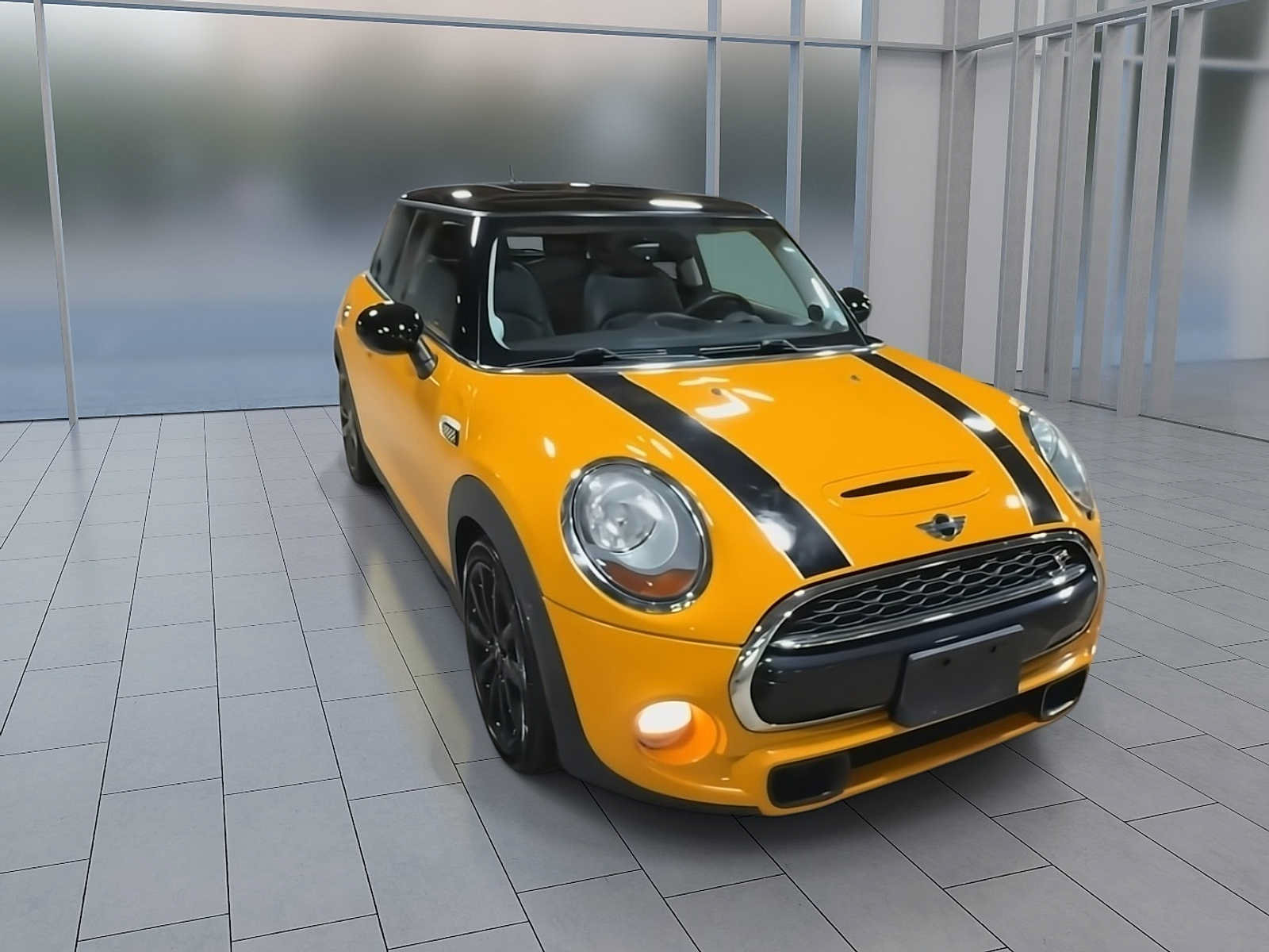 Used 2018 MINI Cooper S FWD image 5