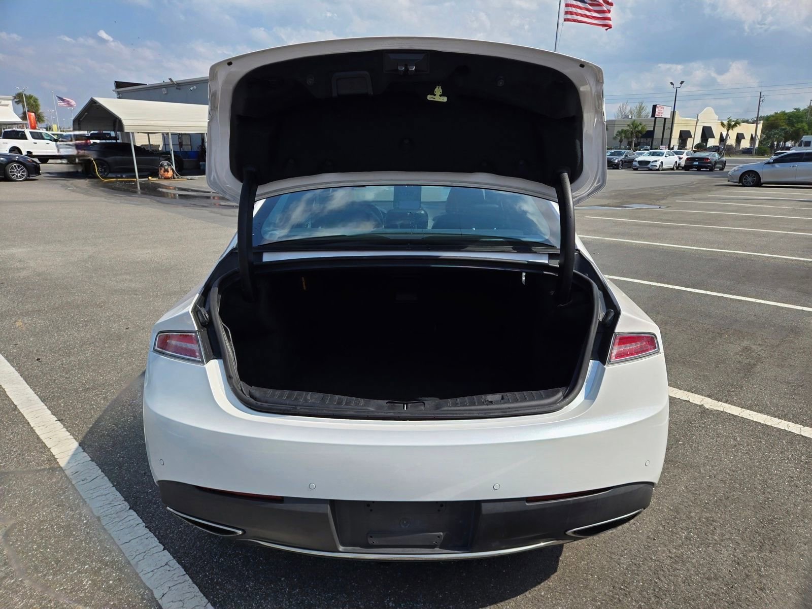 Used 2019 Lincoln MKZ Reserve w/ Reserve Plus Package image 21