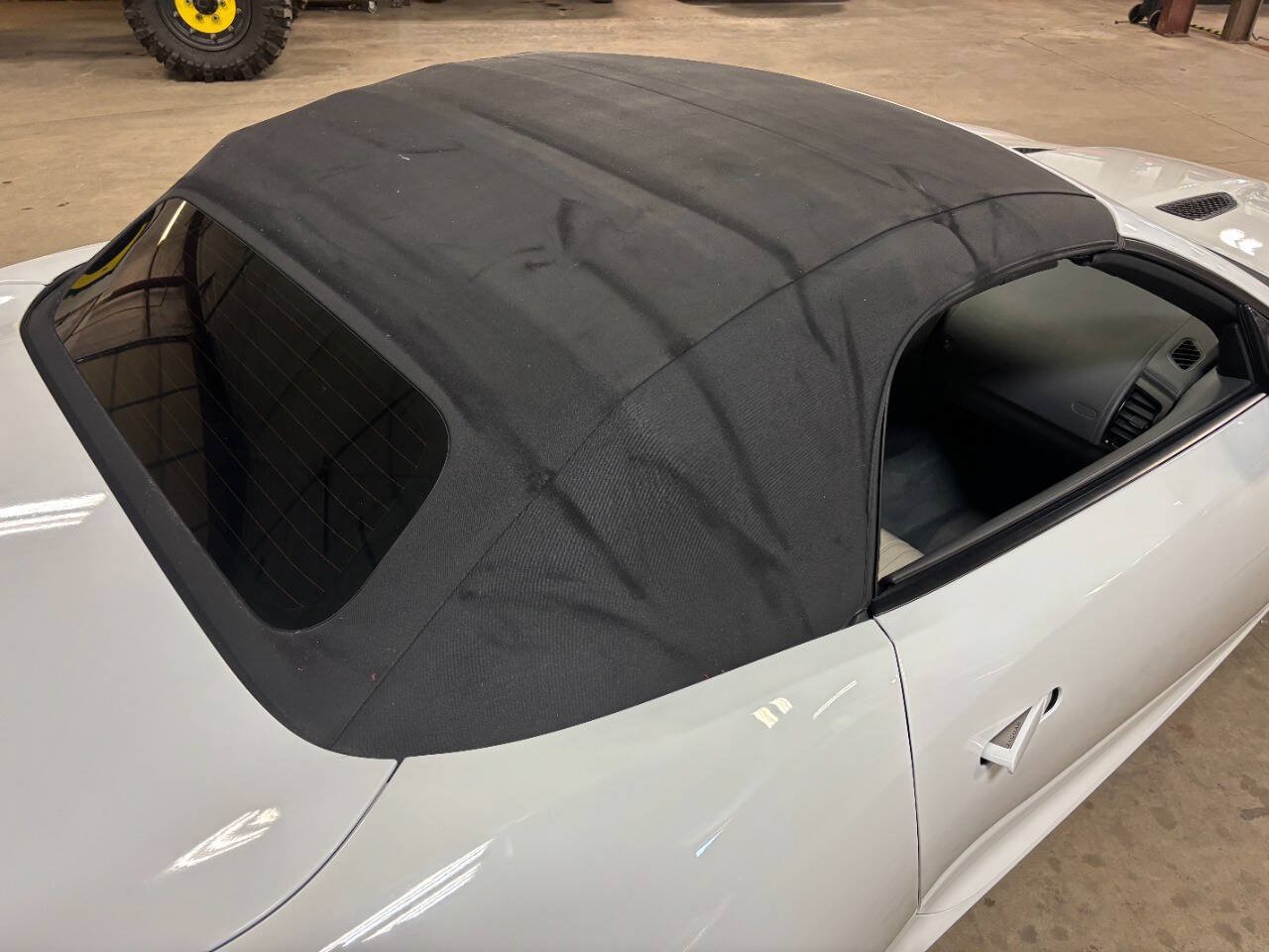 Used 2014 Jaguar F-TYPE Convertible RWD image 24