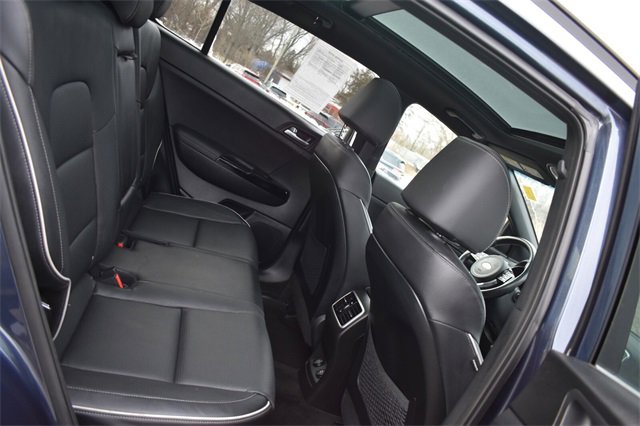 Certified 2022 Kia Sportage SX image 18