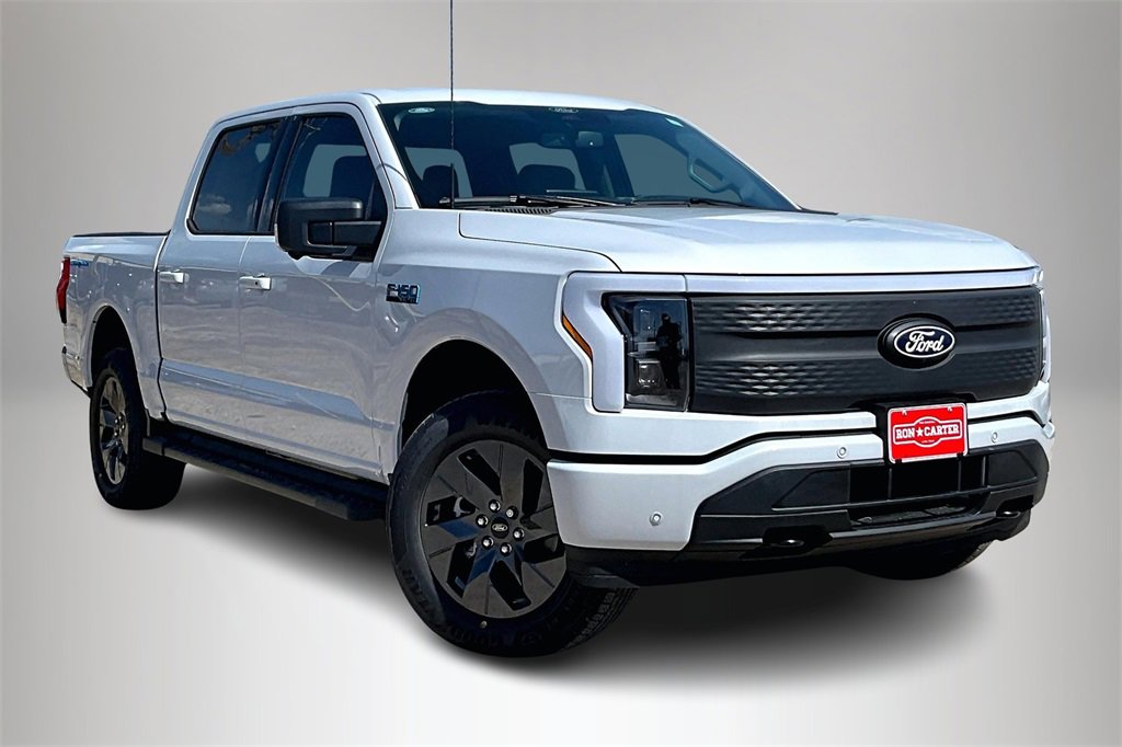 New 2025 Ford F150 Lightning Flash
