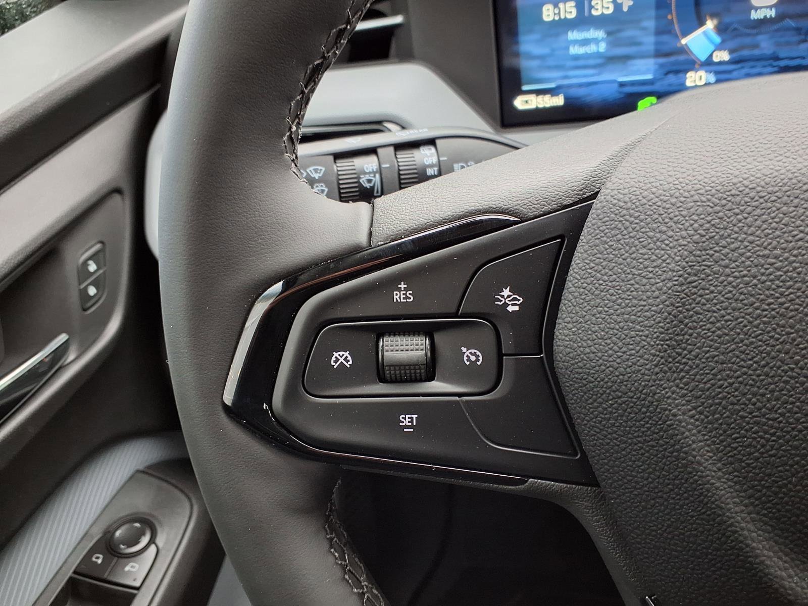 New 2027 Chevrolet Bolt LT w/ Comfort Package image 6