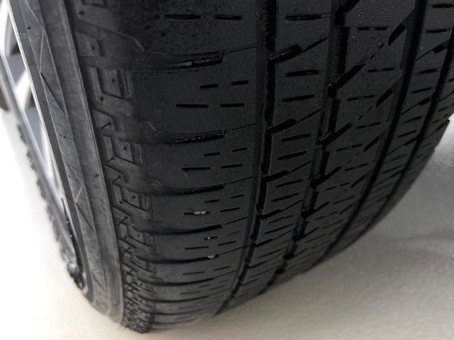 Used 2025 RAM 1500 Limited AWD/4WD image 32