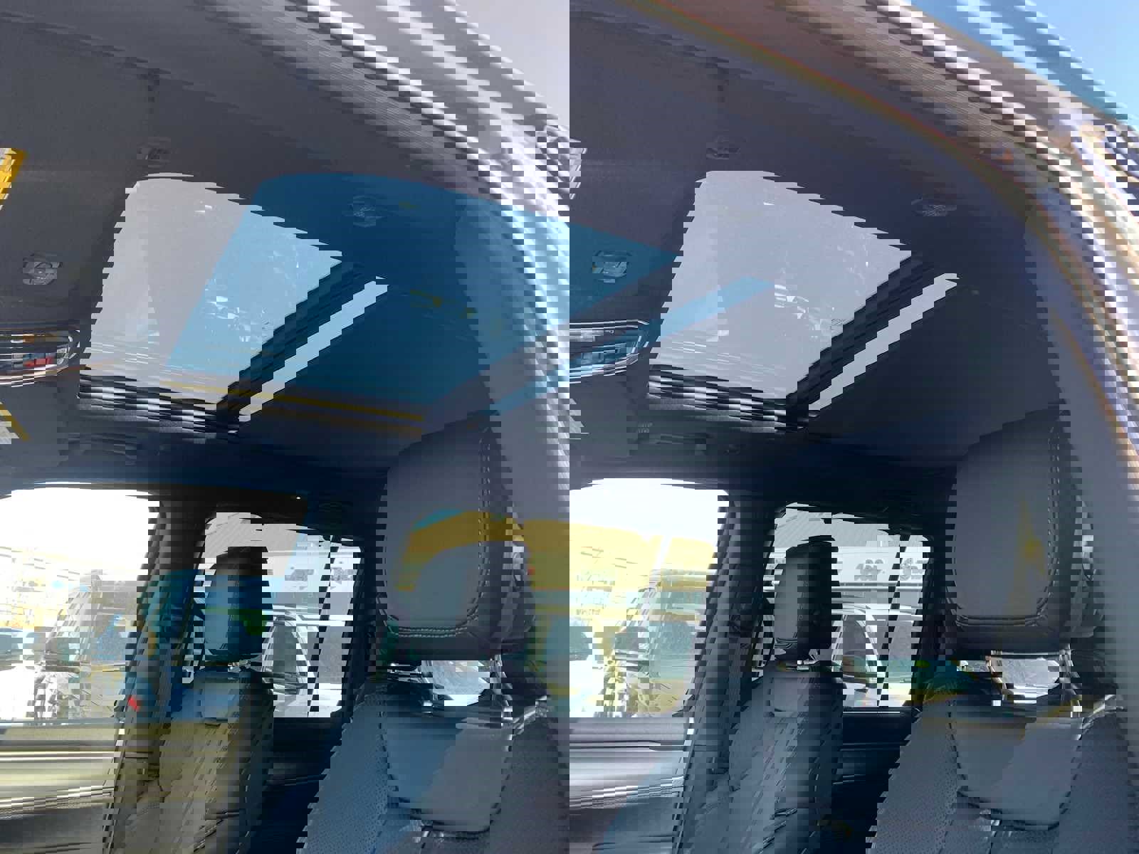 New 2025 Jeep Wagoneer Series II w/ Convenience Group I image 7