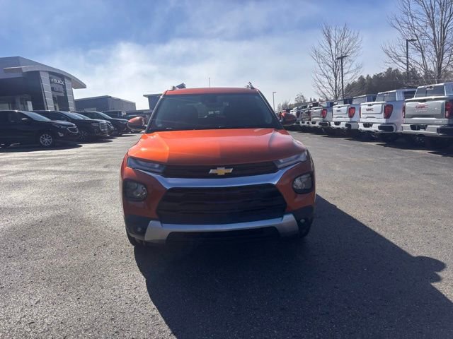 Used 2022 Chevrolet TrailBlazer LT AWD/4WD image 2