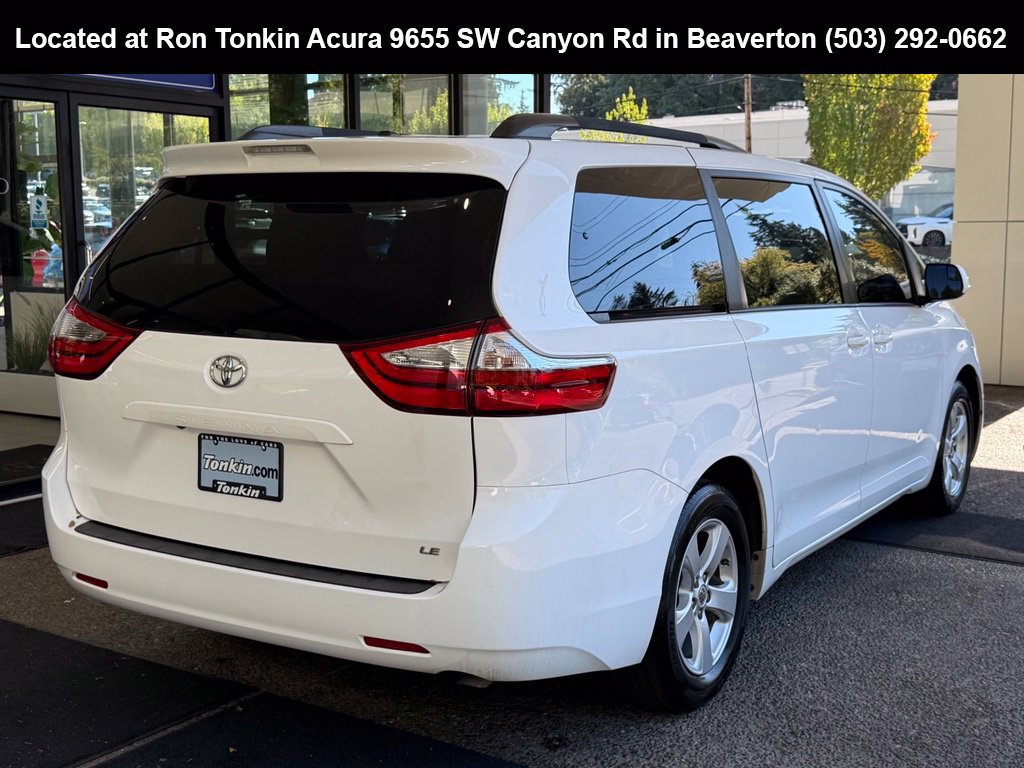 Used 2017 Toyota Sienna LE FWD image 7