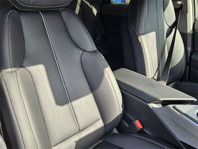 New 2026 Cadillac Optiq Sport 2 image 18