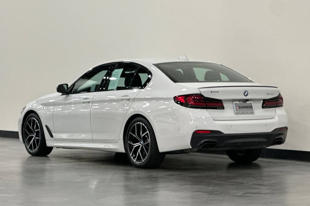 Certified 2023 BMW 540i w/ M Sport Package RWD image 6