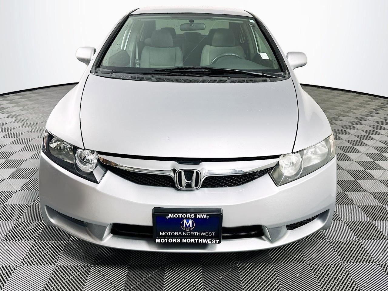 Used 2010 Honda Civic LX image 2