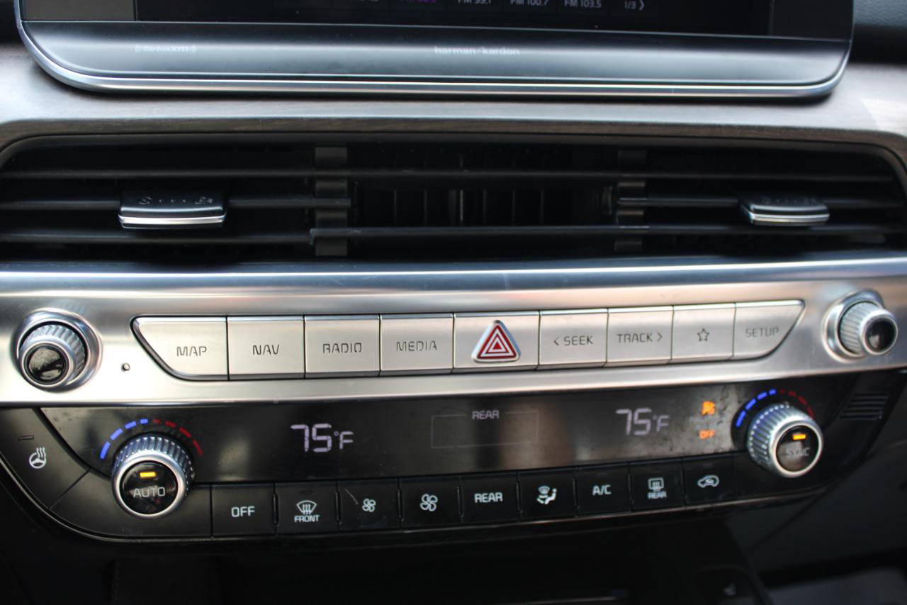 Used 2022 Kia Telluride SX w/ SX Prestige Package image 30