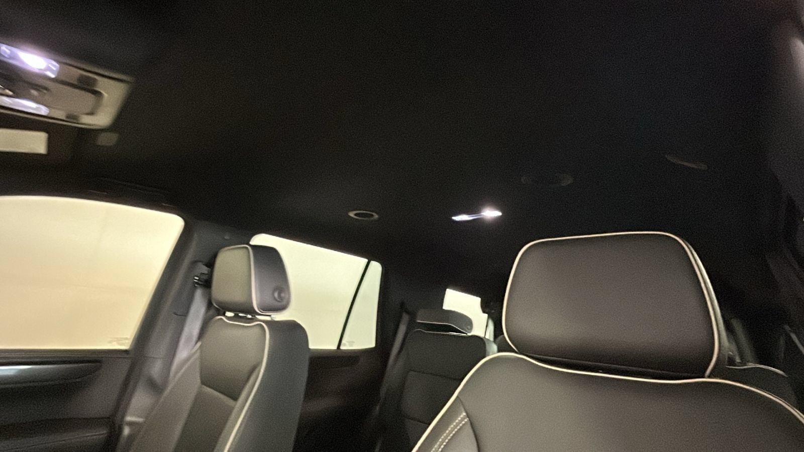 Used 2025 GMC Yukon Elevation w/ LPO, Floor Liner Package AWD/4WD image 15