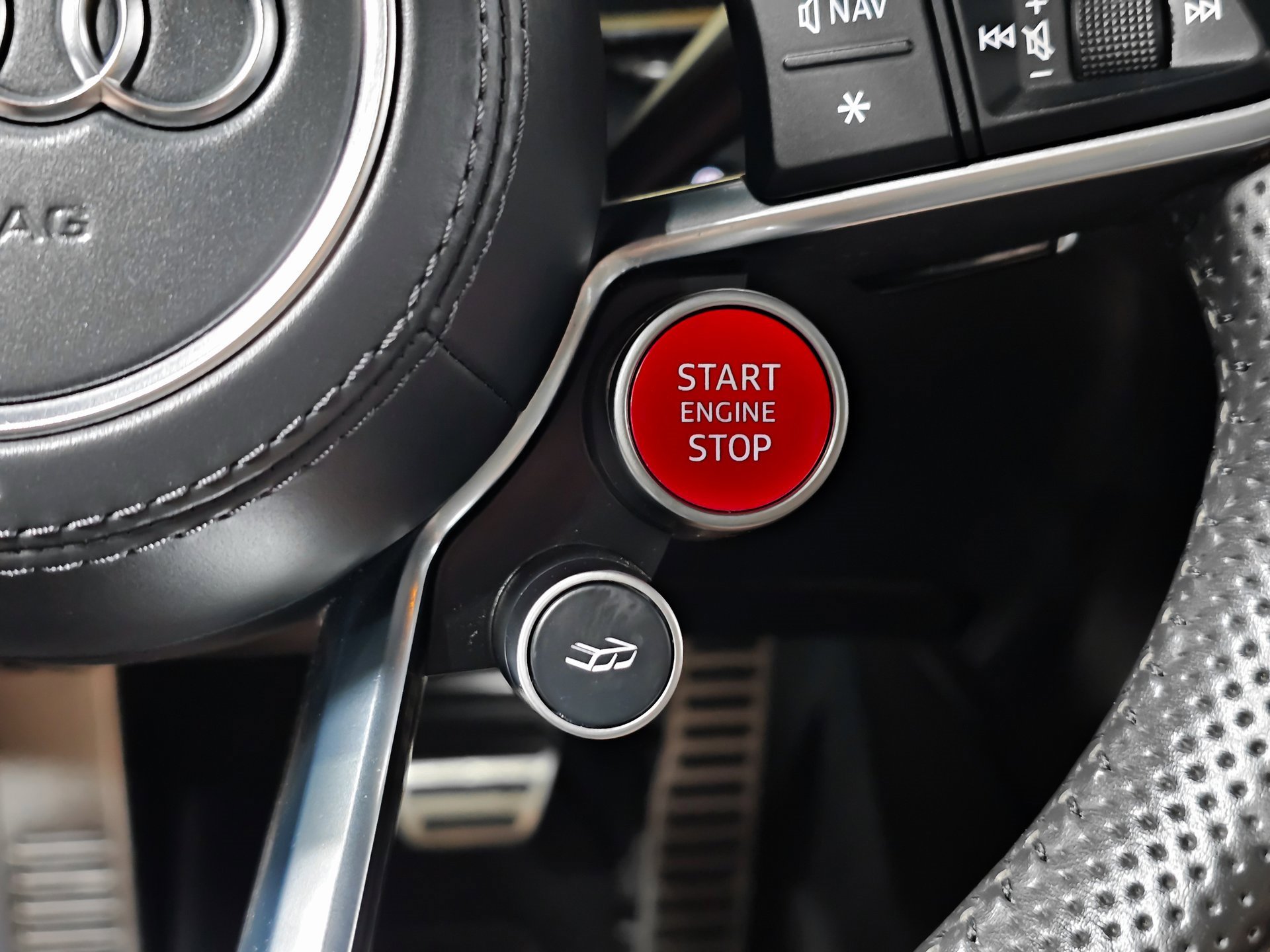 Used 2017 Audi R8 V10 plus image 34