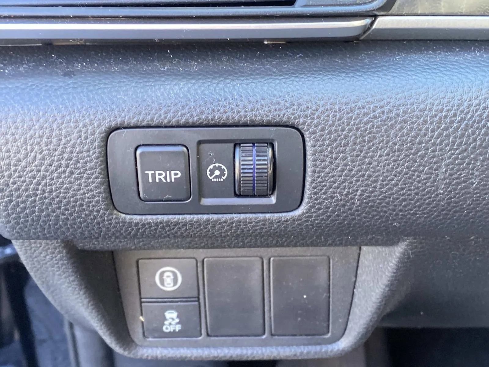 Used 2018 Honda Accord EX image 18