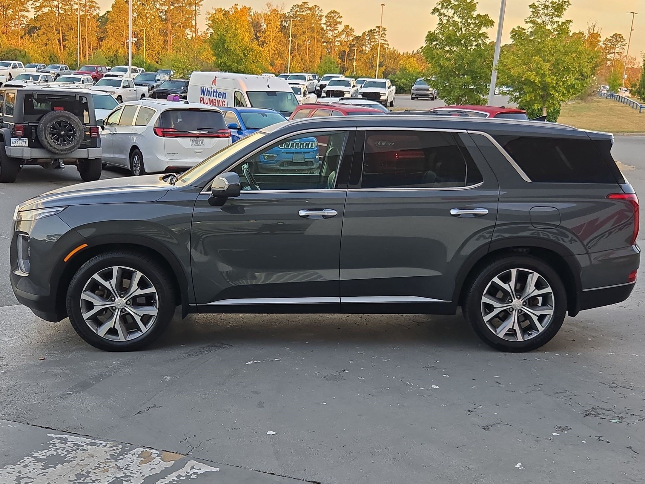 Used 2022 Hyundai Palisade SEL w/ 8P Bench Seat Package AWD/4WD image 4