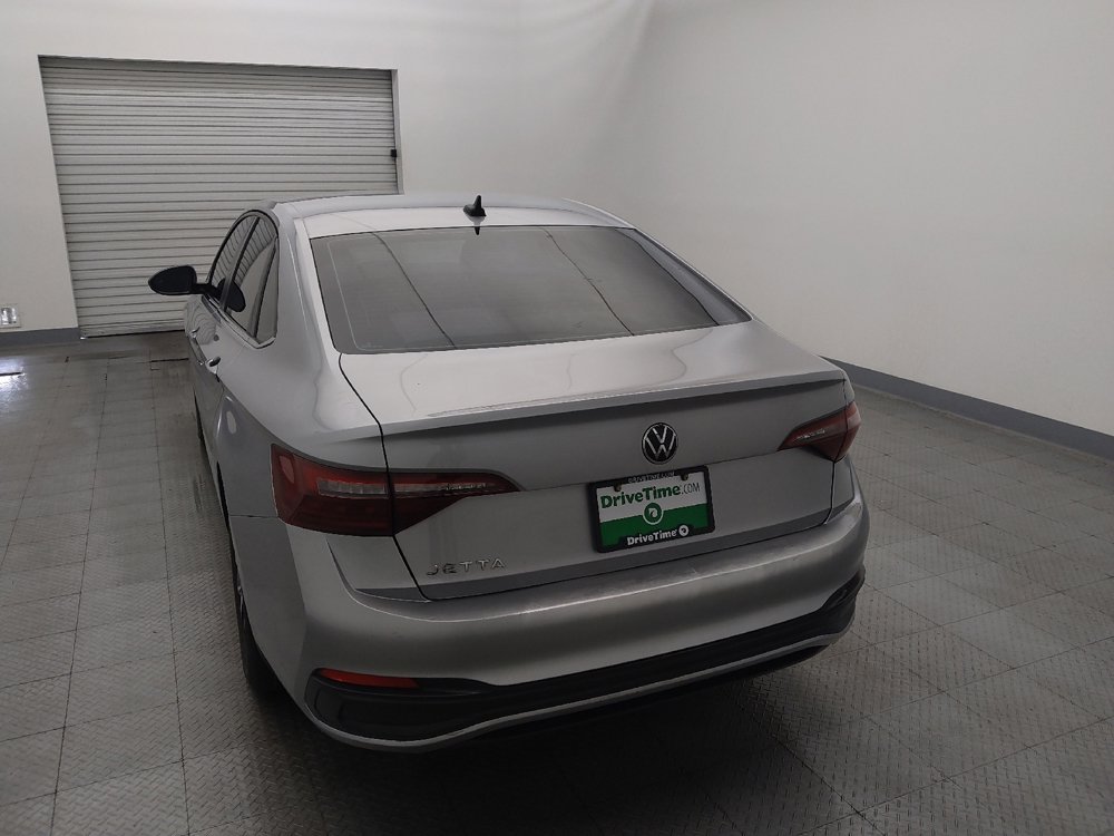 Used 2022 Volkswagen Jetta S image 6