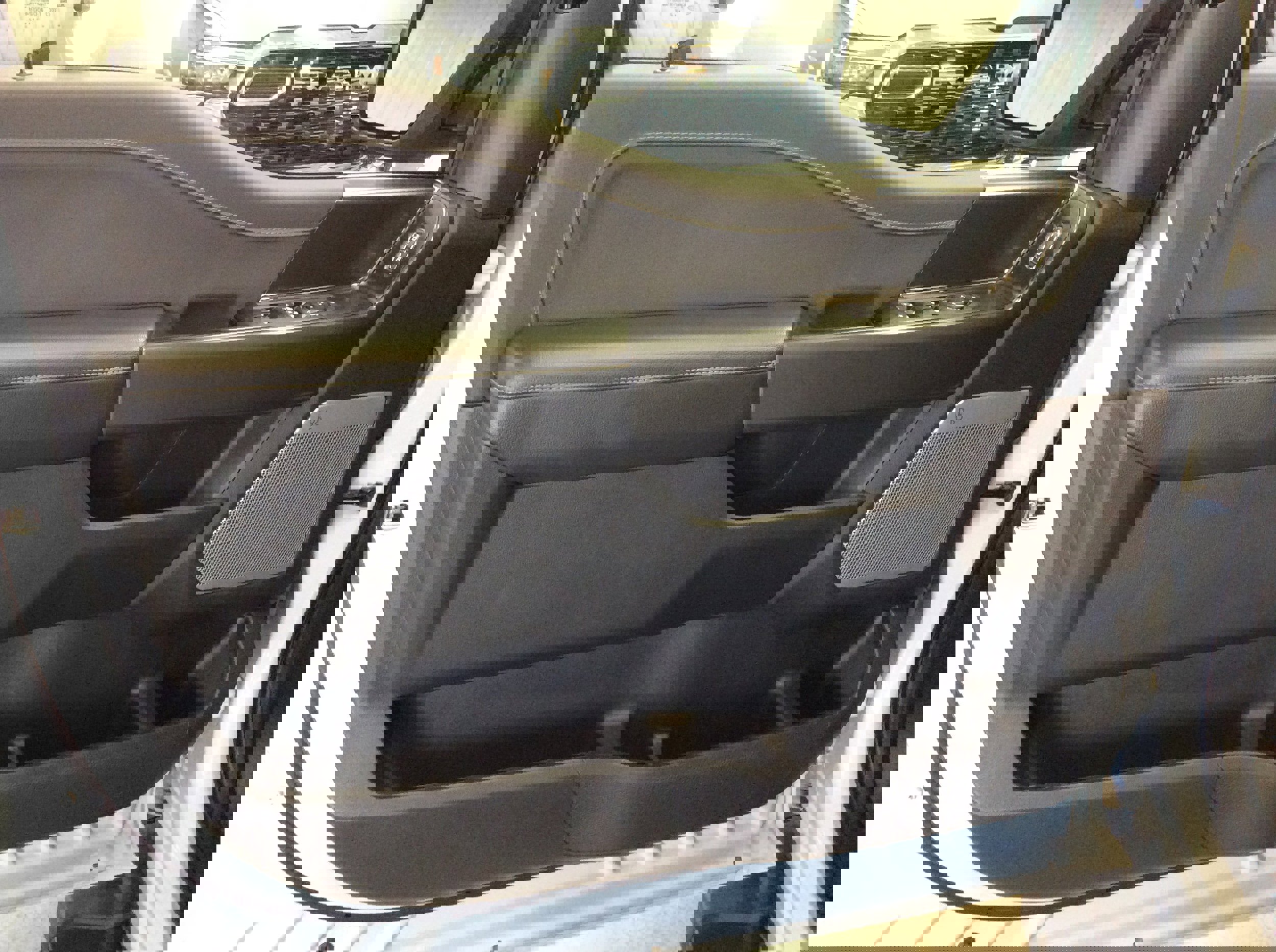 Used 2024 Ford F150 XLT w/ Equipment Group 303A High image 13