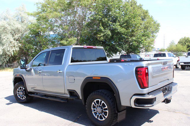 Used 2025 GMC Sierra 3500 SLT w/ SLT Convenience Package image 3