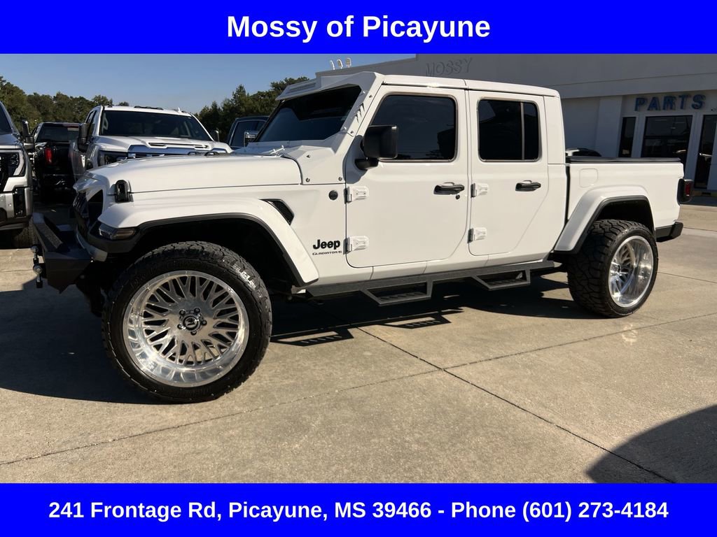 Used 2024 Jeep Gladiator Sport