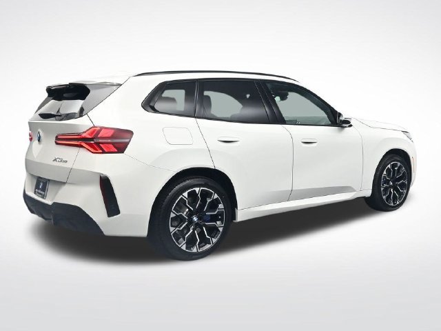 New 2026 BMW X3 xDrive30i w/ Premium Package AWD/4WD image 4