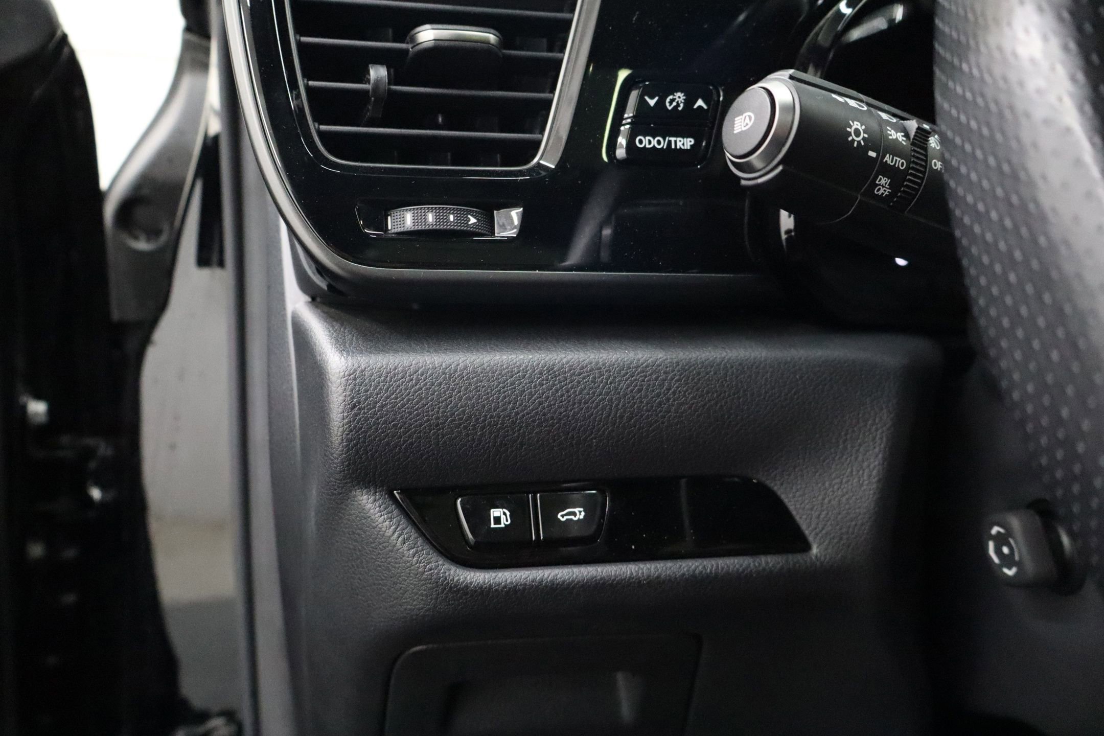 Used 2022 Lexus NX 350 F Sport image 16