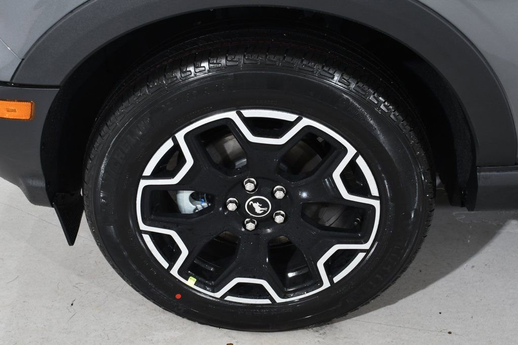 New 2025 Ford Bronco Sport Outer Banks w/ Outer Banks Tech Package+ image 24