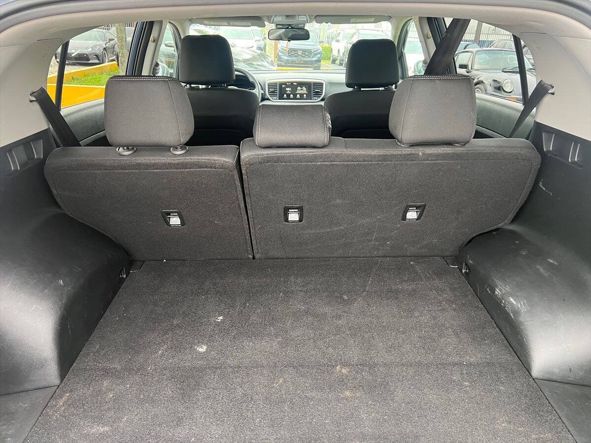 Used 2022 Kia Sportage LX FWD image 14