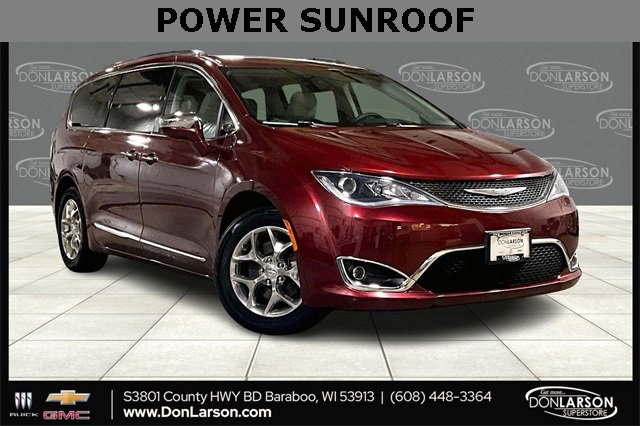 Used 2017 Chrysler Pacifica Limited w/ UConnect Theater Package