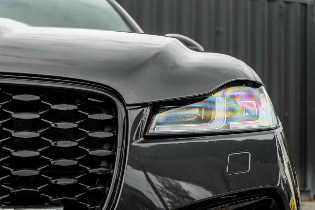 Used 2025 Jaguar F-PACE R-Dynamic S image 5