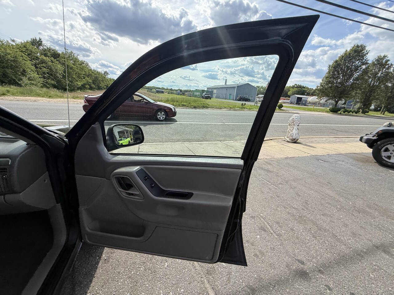 Used 2004 Jeep Grand Cherokee Laredo w/ Convenience Group image 15